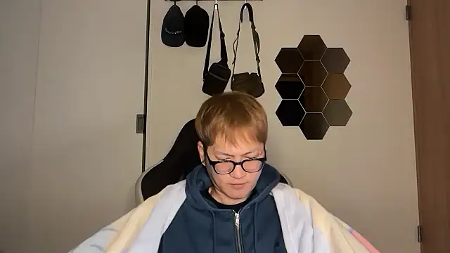 kensnb online show from November 2025 08:08:01 PM