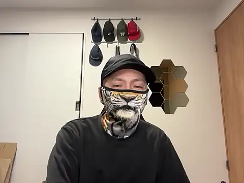 kensnb online show from November 2025 07:47:02 PM