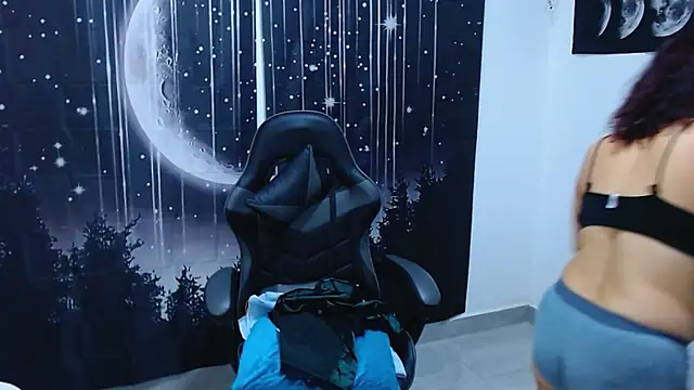 Snapshot of Hikaryfire chatting on September 2025 01:38:02 AM Hikaryfire online show from September 2025 01:38:02 AM