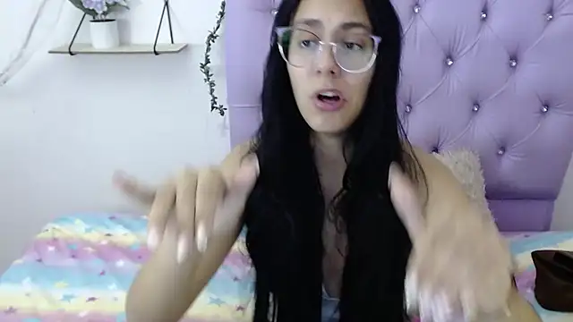 Snapshot of Freyja_01 chatting on December 2025 10:48:01 PM Freyja 01 online show from December 2025 10:48:01 PM