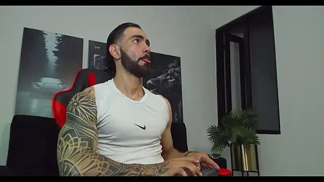 Austin bolt online show from January 2025 01:55:01 AM