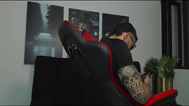 Austin bolt online show from February 2025 03:08:02 AM