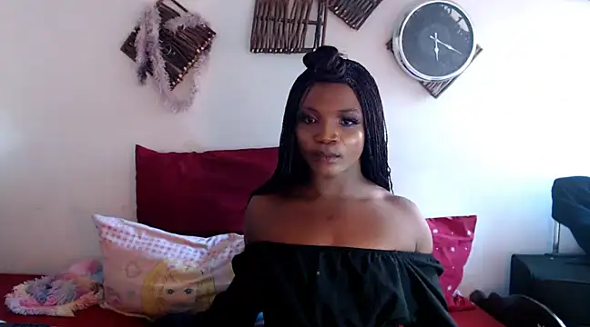 Snapshot of RoyalQueenxx chatting on January 2025 02:00:01 PM RoyalQueenxx online show from January 2025 02:00:01 PM