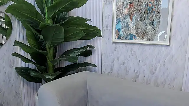 Snapshot of Sensual_Sophie_ chatting on January 2026 11:34:01 AM Sensual Sophie online show from January 2026 11:34:01 AM