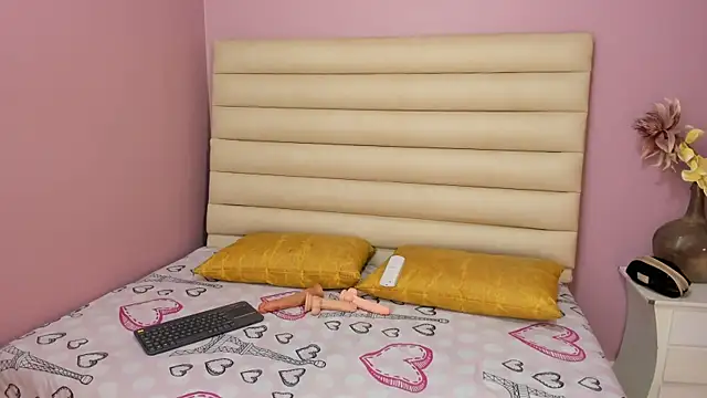 ZaritaLenon online show from September 2025 08:42:02 PM