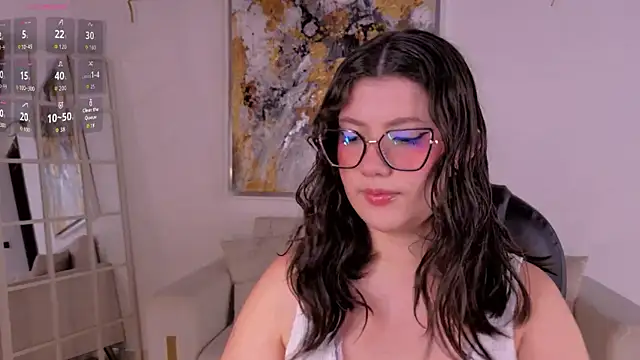Snapshot of AmberFarrell chatting on May 2026 08:14:02 PM AmberFarrell online show from May 2026 08:14:02 PM