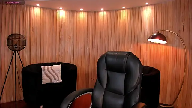 Snapshot of AmberFarrell chatting on May 2026 08:14:02 PM AmberFarrell online show from May 2026 08:14:02 PM