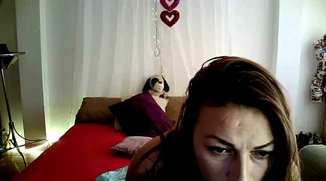 Hanna Charming online show from March 2025 05:45:02 PM