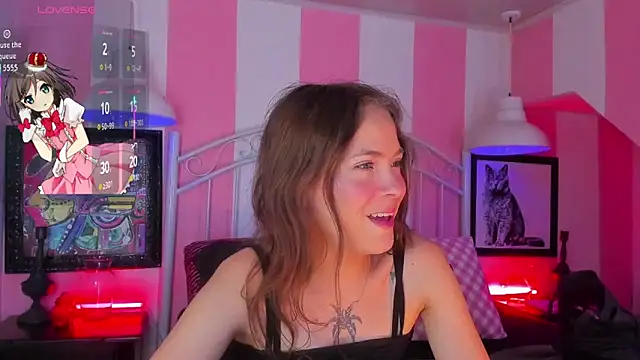 Snapshot of Liah_Grey8 chatting on December 2025 08:29:01 PM Liah Grey8 online show from December 2025 08:29:01 PM