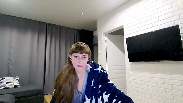 Daniella Lorente online show from February 2026 09:00:01 PM