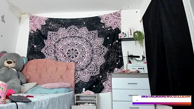 jade dakota   online show from March 2025 02:08:01 AM