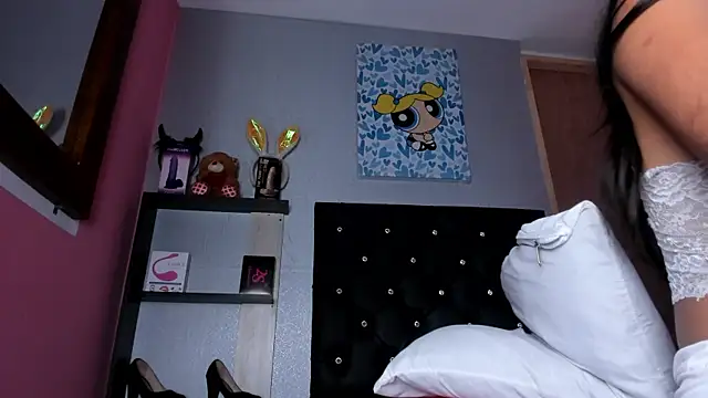 skinnycollins1 online show from February 2025 02:24:02 AM