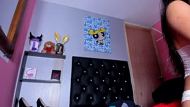 skinnycollins1 online show from March 2025 02:28:02 AM