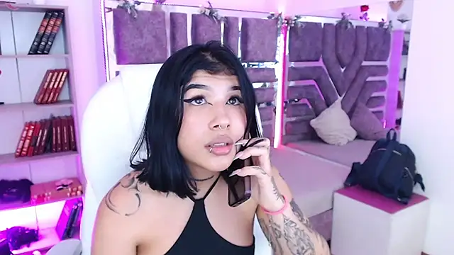 AliceWalker 11 online show from January 2025 08:09:01 PM