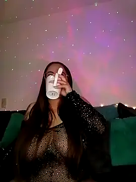 soofy   online show from November 2025 03:18:02 AM