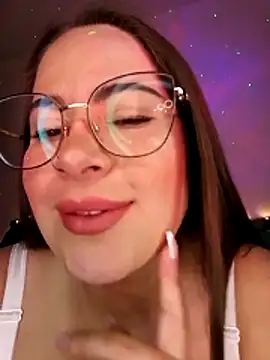 Snapshot of soofy__ chatting on April 2026 04:29:01 AM soofy online show from April 2026 04:29:01 AM