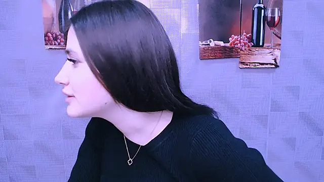 Snapshot of AliceSexyyy_ chatting on December 2024 05:46:01 PM AliceSexyyy online show from December 2024 05:46:01 PM