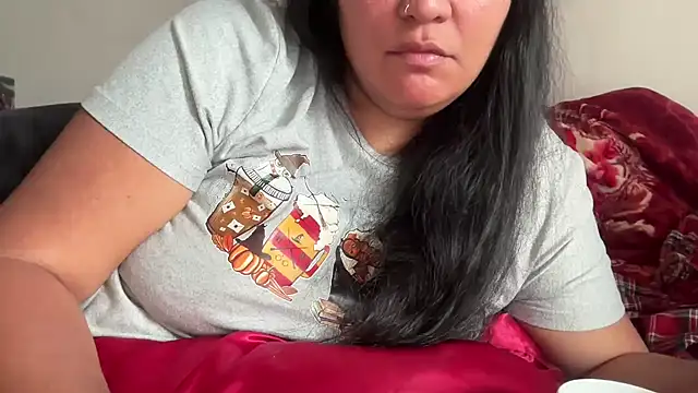 Snapshot of MashaCL chatting on December 2025 09:59:02 AM MashaCL online show from December 2025 09:59:02 AM