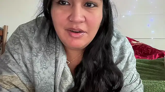 Snapshot of MashaCL chatting on January 2026 10:42:02 AM MashaCL online show from January 2026 10:42:02 AM