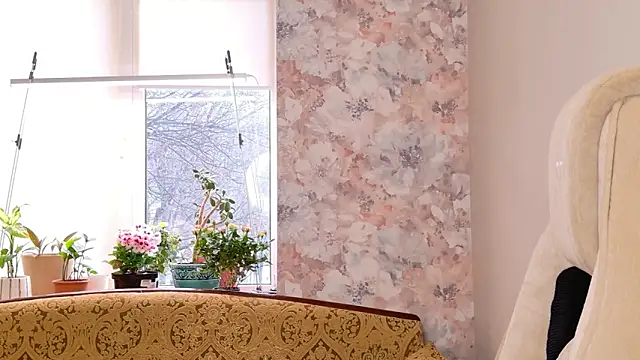 Snapshot of showmeparadise chatting on February 2026 02:50:02 PM showmeparadise online show from February 2026 02:50:02 PM