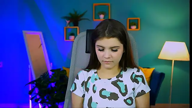 EvaThopson online show from November 2025 10:51:02 AM