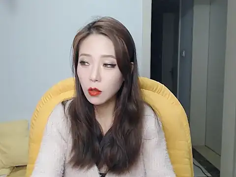 SuSushi728 online show from December 2024 05:42:01 PM