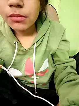 EACH 555 online show from December 2025 06:46:02 PM