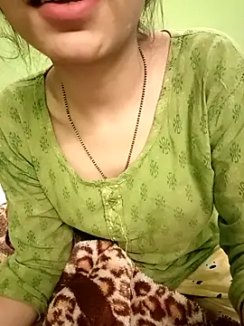 EACH 555 online show from December 2025 09:02:01 AM