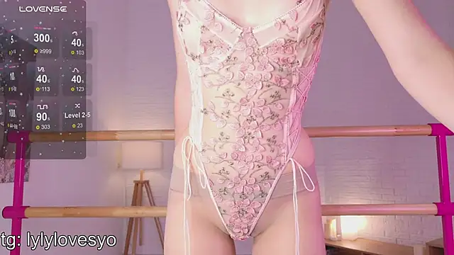 lylylovesyou online show from June 2026 05:54:01 AM