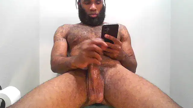 Snapshot of GoodGirlLover13 chatting on June 2026 05:05:02 AM GoodGirlLover13 online show from June 2026 05:05:02 AM