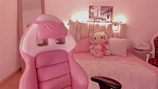 Snapshot of yenny_garcia chatting on January 2026 06:13:02 PM yenny garcia online show from January 2026 06:13:02 PM