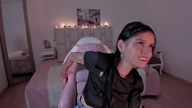 yenny garcia online show from March 2026 06:00:01 PM