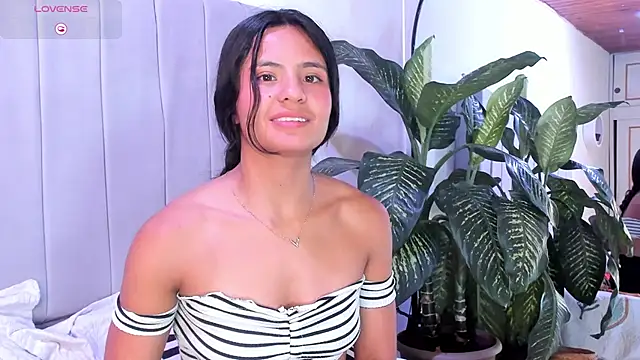 Snapshot of Mindy_sweety chatting on March 2025 07:49:02 PM Mindy sweety online show from March 2025 07:49:02 PM