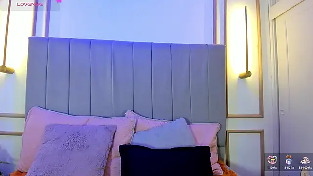 Snapshot of Mindy_sweety chatting on October 2025 12:00:02 PM Mindy sweety online show from October 2025 12:00:02 PM