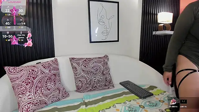 cloe sirena online show from March 2025 01:12:02 PM