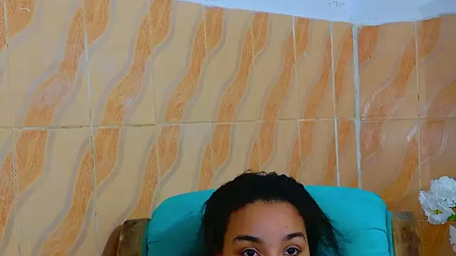 EileenBenzon online show from May 2026 02:02:01 PM