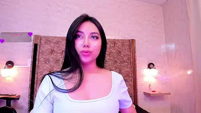 Snapshot of gaby_desire777 chatting on February 2025 11:10:02 PM gaby desire777 online show from February 2025 11:10:02 PM