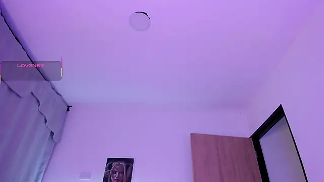 Snapshot of gaby_desire777 chatting on November 2025 06:23:01 AM gaby desire777 online show from November 2025 06:23:01 AM