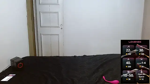 Snapshot of cherrydelioncourt chatting on January 2025 05:33:01 AM cherrydelioncourt online show from January 2025 05:33:01 AM