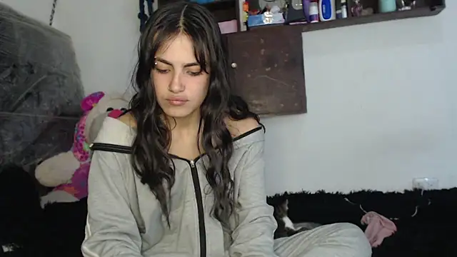 skinny sweet2411 online show from November 2025 07:14:02 AM