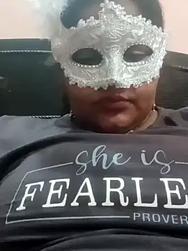 Snapshot of seemi_bhabhi chatting on January 2025 06:00:01 PM seemi bhabhi online show from January 2025 06:00:01 PM