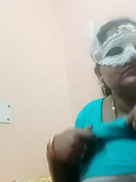 Snapshot of seemi_bhabhi chatting on February 2025 04:37:02 PM seemi bhabhi online show from February 2025 04:37:02 PM