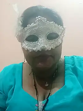 Snapshot of seemi_bhabhi chatting on March 2025 04:32:02 PM seemi bhabhi online show from March 2025 04:32:02 PM