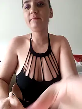 Nell-X online show from December 2024 12:28:02 PM