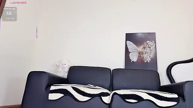 Snapshot of Lucky-susuBB chatting on December 2025 12:25:02 PM Lucky-susuBB online show from December 2025 12:25:02 PM