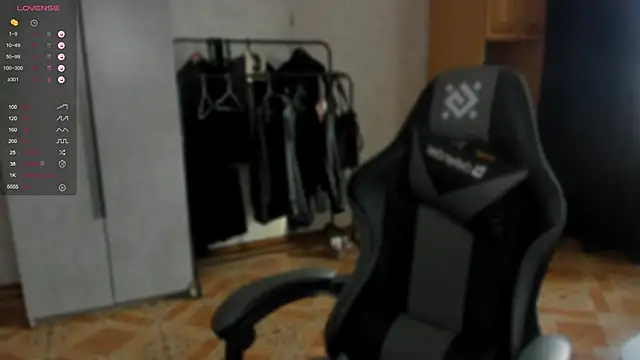 Snapshot of SweetyDeviliya chatting on February 2026 07:03:02 AM SweetyDeviliya online show from February 2026 07:03:02 AM