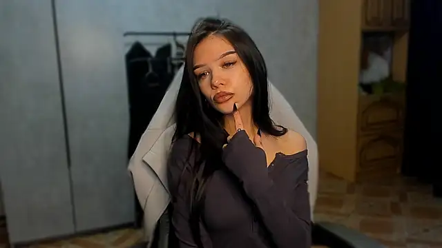 SweetyDeviliya online show from May 2026 02:35:01 PM