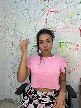 Snapshot of Rousse_blue chatting on February 2025 03:28:01 AM Rousse blue online show from February 2025 03:28:01 AM