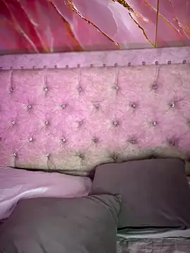 Snapshot of Rousse_blue chatting on October 2025 03:51:02 AM Rousse blue online show from October 2025 03:51:02 AM