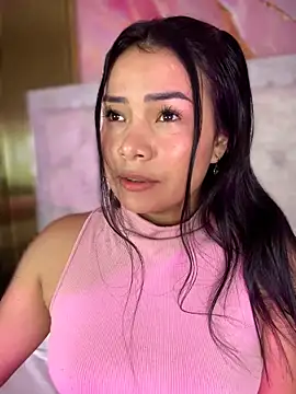 Snapshot of Rousse_blue chatting on November 2025 03:27:01 AM Rousse blue online show from November 2025 03:27:01 AM